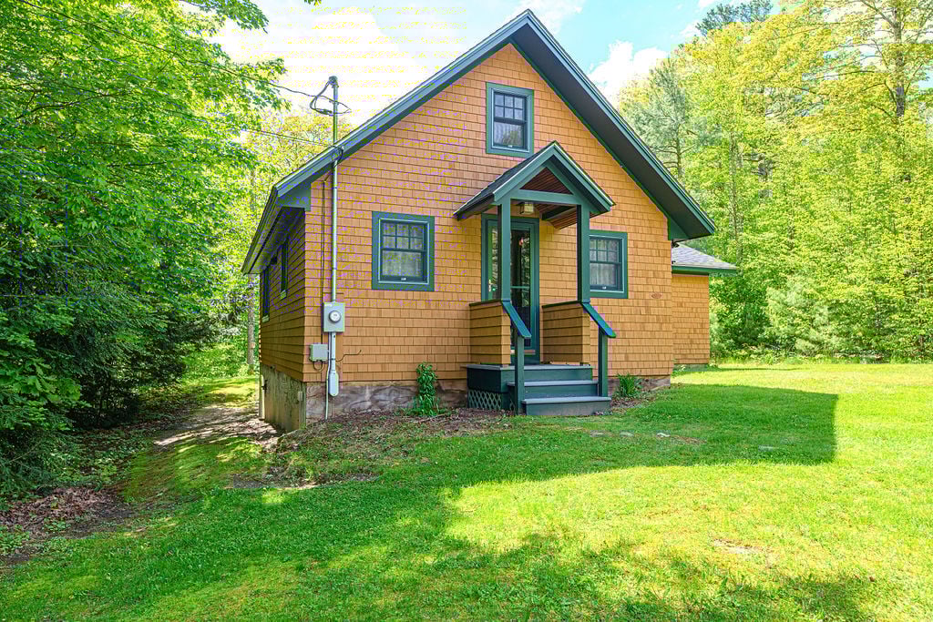 Cozy Cottage